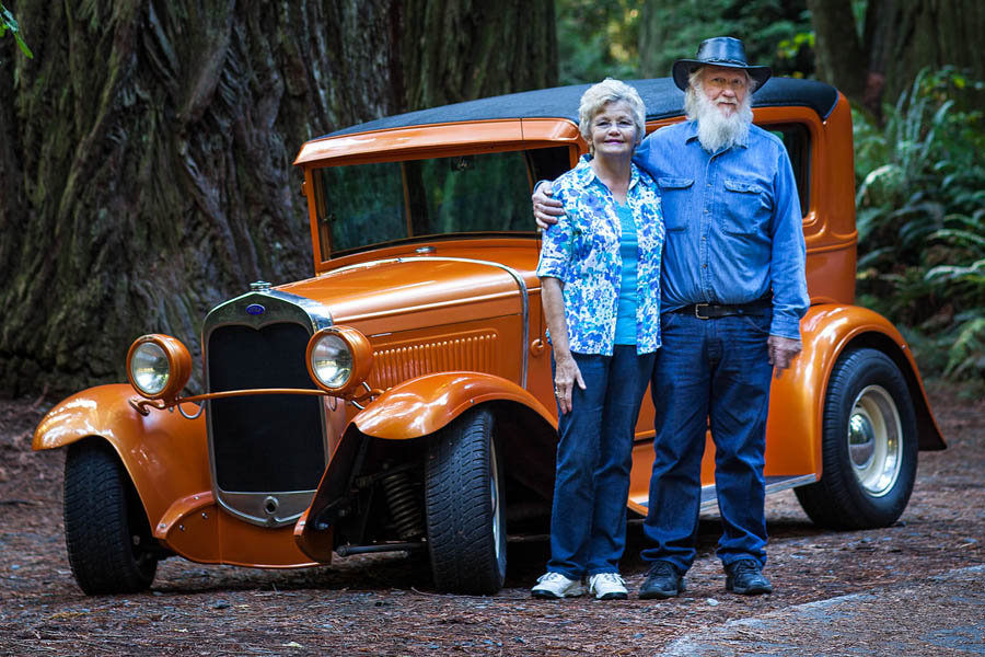 antique automobile and couple from east of Rogue Valley