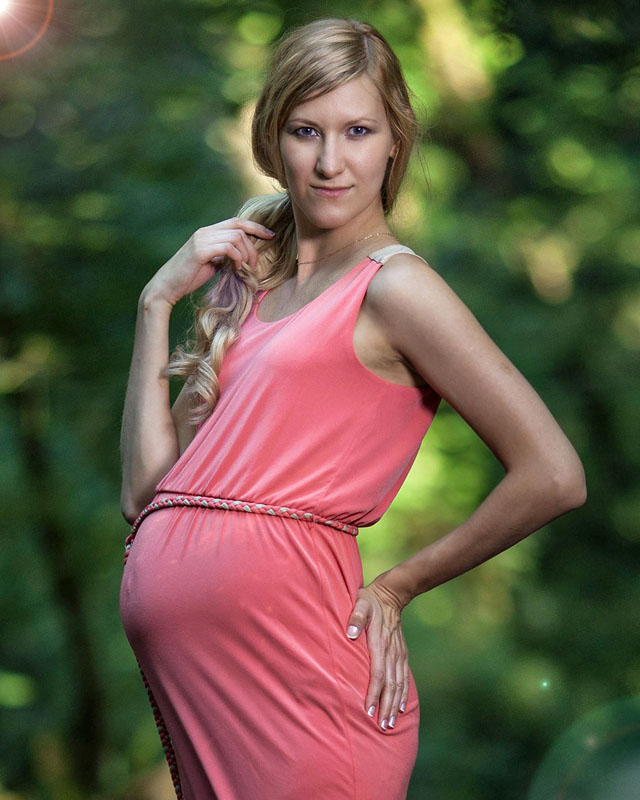 maternity photo mother with dress